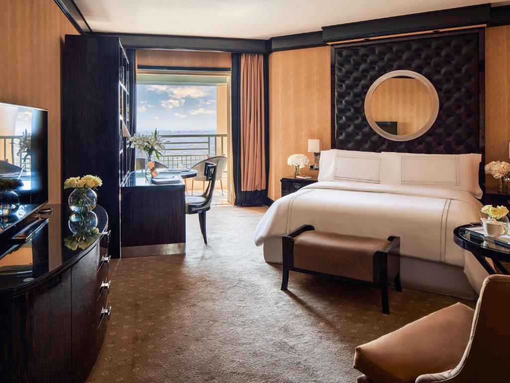 فندق فيرمونت نايل سيتي – القاهرة