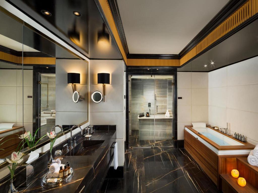 فندق فيرمونت نايل سيتي – القاهرة