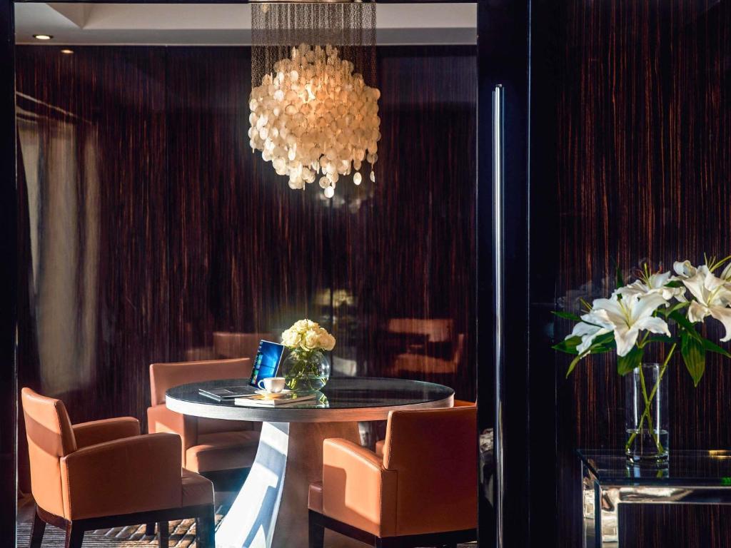 فندق فيرمونت نايل سيتي – القاهرة