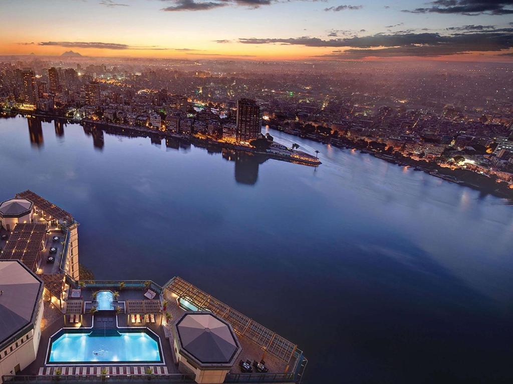 فندق فيرمونت نايل سيتي – القاهرة