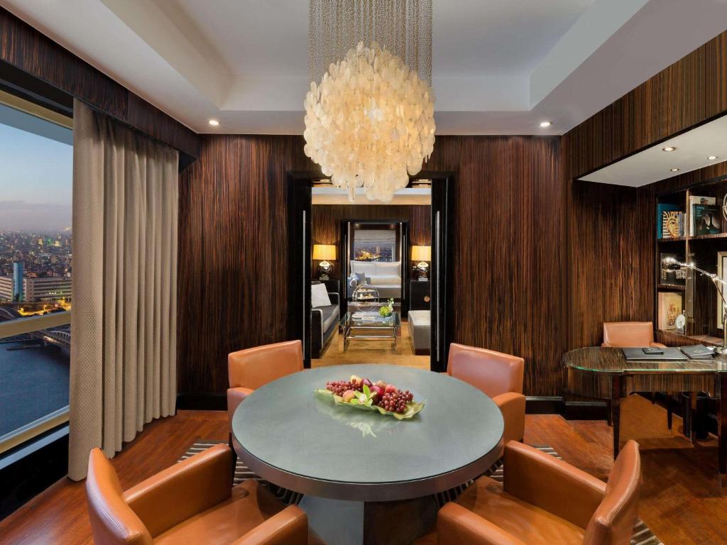 فندق فيرمونت نايل سيتي – القاهرة