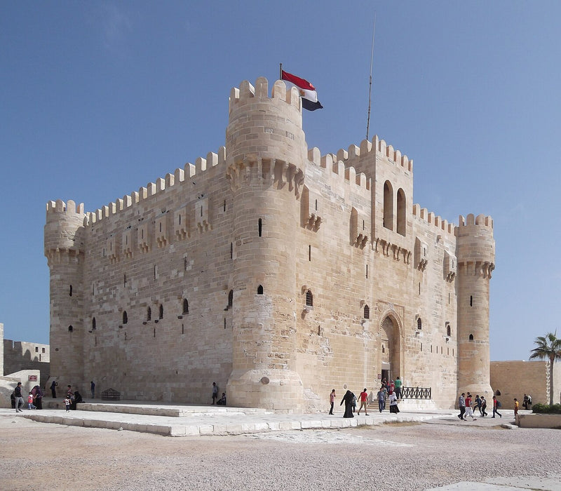 الإسكندرية — البحر المتوسط وقلعة قايتباي
